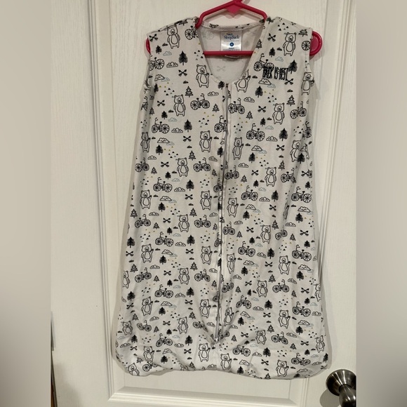 Halo  SleepSack with Black and White design - Picture 2 of 6